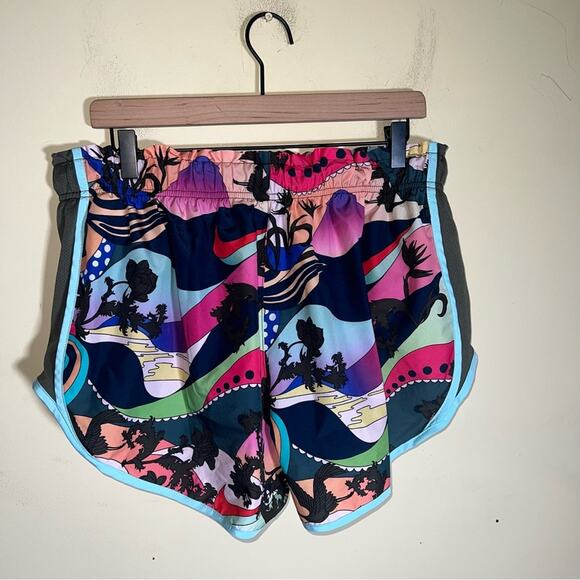 NIKE Dri-FIT Multicolor Athletic Shorts XL - Picture 3 of 4